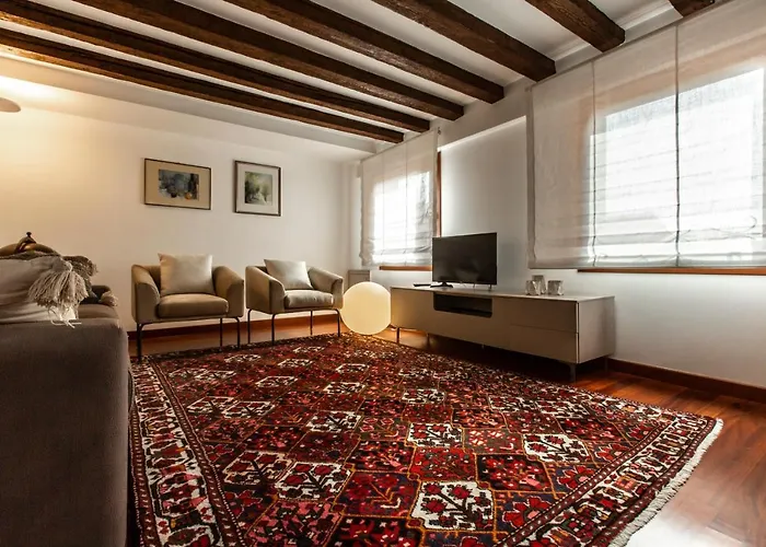 San Pantalon Luxury Penthouse R&R
